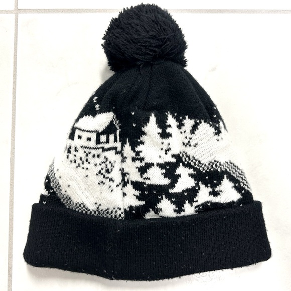 Topman Unisex Black & White Winter Hat Toque - Picture 3 of 4